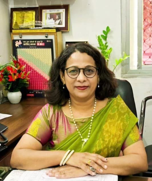 Dr. Smita Gupta