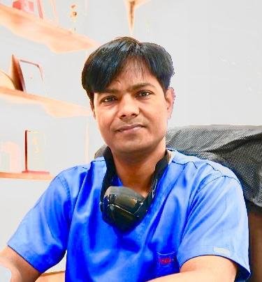 Dr. Vijay Gupta